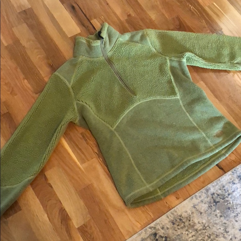 Women’s Pull Over North Face